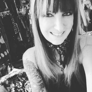 Meet your Posher, Kat